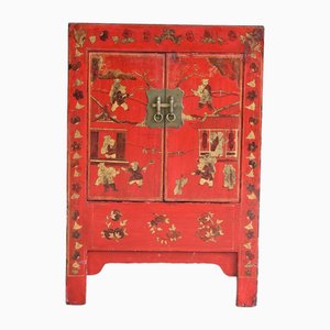 Mueble Chinoiserie lacado en rojo