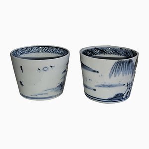 Early 19th Century Chinese White and Blue Tea Cups, Set of 2