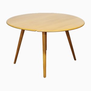 Table de Salle à Manger Ronde en Hêtre Blond et Orme Attribuée à Ercol, 1960s