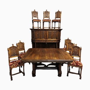 Renaissance Style Dining Set in Solid Walnut, Set of 10