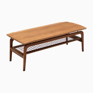 Mesa de centro vintage con estante de ratán de Arne Hovmand Olsen para Mogens Kold, años 60