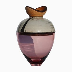 Butterfly Stacking Vase in Rose & Weiß von Pia Wüstenberg