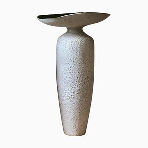 Cup Crater Vase von Sophie Vaidie