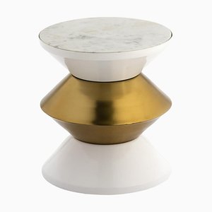 Mesa auxiliar de metal y mármol blanco de Thai Natura