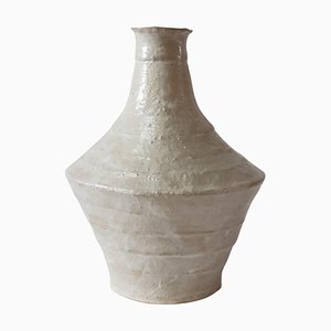 Vase Lagynos en Grès Beige par Elena Vasilantonaki