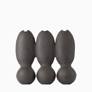 Vase Triple Itera Noir par Ia Kutateladze