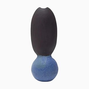 Vase Simple Itera Noir et Bleu par Ia Kutateladze