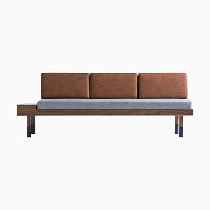 Mittleres Sofa in Grau & Ziegelrot von Meghedi Simonian für Kann Design