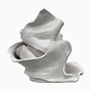 Grand Vase Sculptural par Alexandra Madirazza