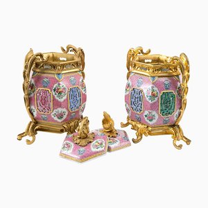 Jarrones familiares hexagonales de porcelana rosa, China, siglo XIX. Juego de 2