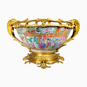 19th Century Chinese Porcelain Rose Medallion in Ormolu Mounted Centerpiece, 1880s