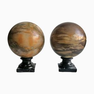 Early 20th Century Italian Carrara Marble Spheres, Set of 2