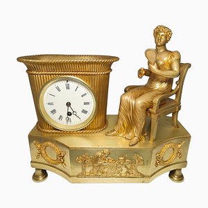 Reloj Imperio de bronce del siglo XIX