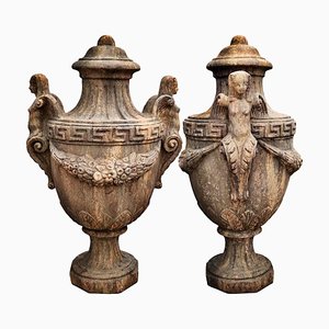 Ende des 20. Jahrhunderts Empire Vase Pillar Kelch mit Sphinxen