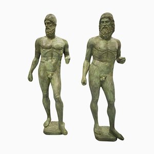 Esculturas de tamaño natural de los guerreros de Riace, 1980, bronces. Juego de 2