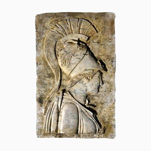 Bajorrelieve italiano de mármol de Carrara con motivo de Atenea del Pireo, siglo XX