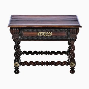 Mesa de comedor portuguesa de principios del siglo XX en Kingwood