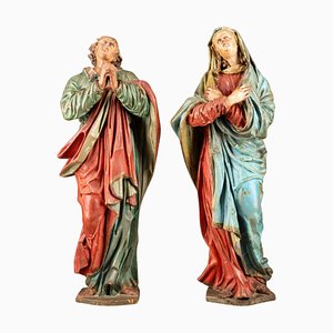 Artista italiano, María y Juan, siglo XVII, Esculturas de madera. Juego de 2