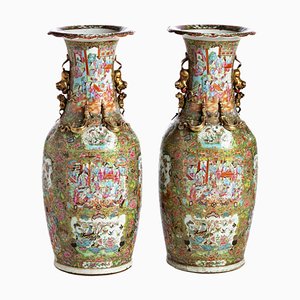 Chinese Canton Familile Rose Vases, 19th Century, Set of 2