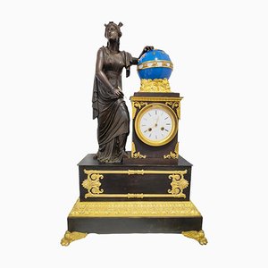 Pendule Empire attribuée à H. Robert-Horloger De La Reine, Paris, 1820