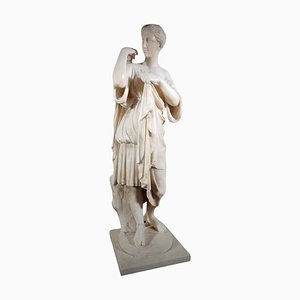 Diana De Gabios, Escultura de mármol, del siglo XIX