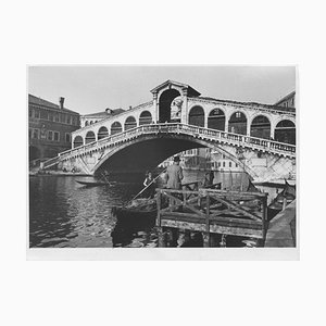 Andres, Venise : Canale Grande avec le Pont du Rialto, 1955, Tirage Gélatino-Argent