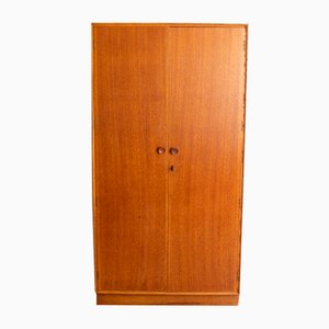 Mid-Century Oak Double Wardrobe from Meredew, 1960s