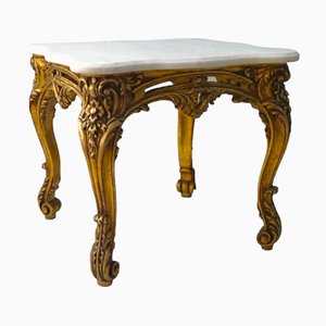 Mesa auxiliar Luis XVI antigua de madera tallada dorada con tablero de mármol