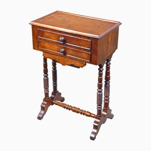 Table de Travail Tricoteuse en Noyer, 1800s