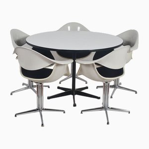 Mesa de comedor y sillas de George Nelson para Herman Miller, años 60. Juego de 6