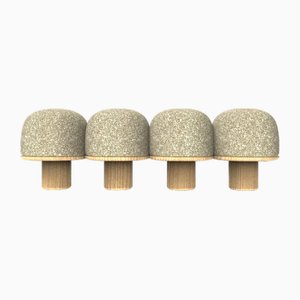 Banco Hygge de tela Kvadrat Zero 0002 y roble de Saccal Design House para Collector