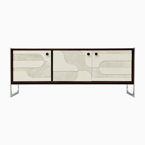 Credenza con rilievi fatti a mano, anni '60