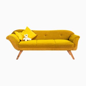 Gelbes Mid-Century Sofa, 1960er