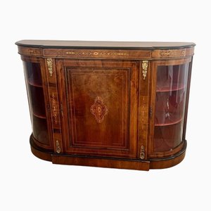 Credenza vittoriana in legno di noce intarsiato, metà XIX secolo