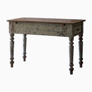 Antiker Tisch aus Tannenholz