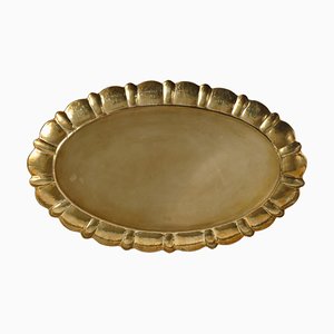 Großes Swedish Grace Oval Messing Tablett zugeschrieben der Firma Lars Holmström, Schweden, 1940er