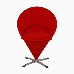 Silla Cone de tela Hallingdal roja de Verner Panton, años 90