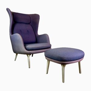 Republic Sessel mit Fußhocker von Fritz Hansen, 2er Set