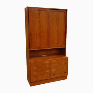 Teak Wall Cabinet from Hundevad, Denmark, 1960s