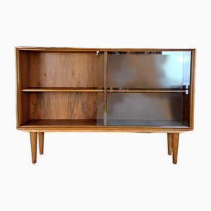 Sideboard mit Glasschiebetüren, Demark, 1960er