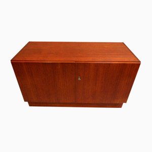 Mid-Century Schrank aus Teak, 1960er