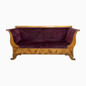 Divano Art Deco in velluto jacquard viola e legno di noce