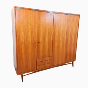 Skandinavischer Vintage Kleiderschrank aus Teak, 1960er