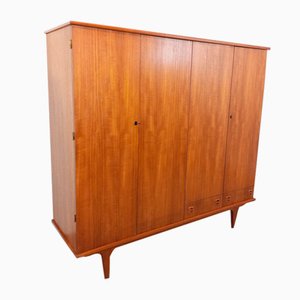 Skandinavischer Vintage Kleiderschrank aus Teak, 1960er