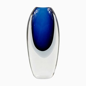 Vaso Sommerso Mid-Century in vetro di Vicke Lindstrand per Kosta, Scandinavia, anni '60