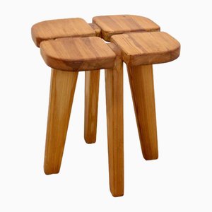 Aapila Stool in Pinewood attributed to Rauni Peippo for Stockmann Orno, Finland, 1930s