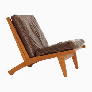 Butaca GE-370 de cuero de Hans J. Wegner para Getama, años 70