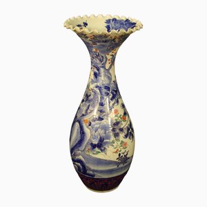 Jarrón japonés siglo XX de cerámica esmaltada y pintada, años 20