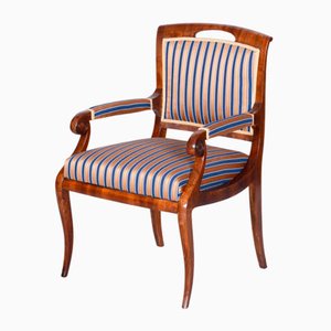 Biedermeier Armchair in Walnut Veneer and Oak, 1830s