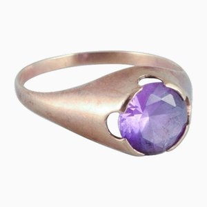 Anillo orfebre danés de oro de 14 kt con gema semipreciosa en violeta claro, años 30